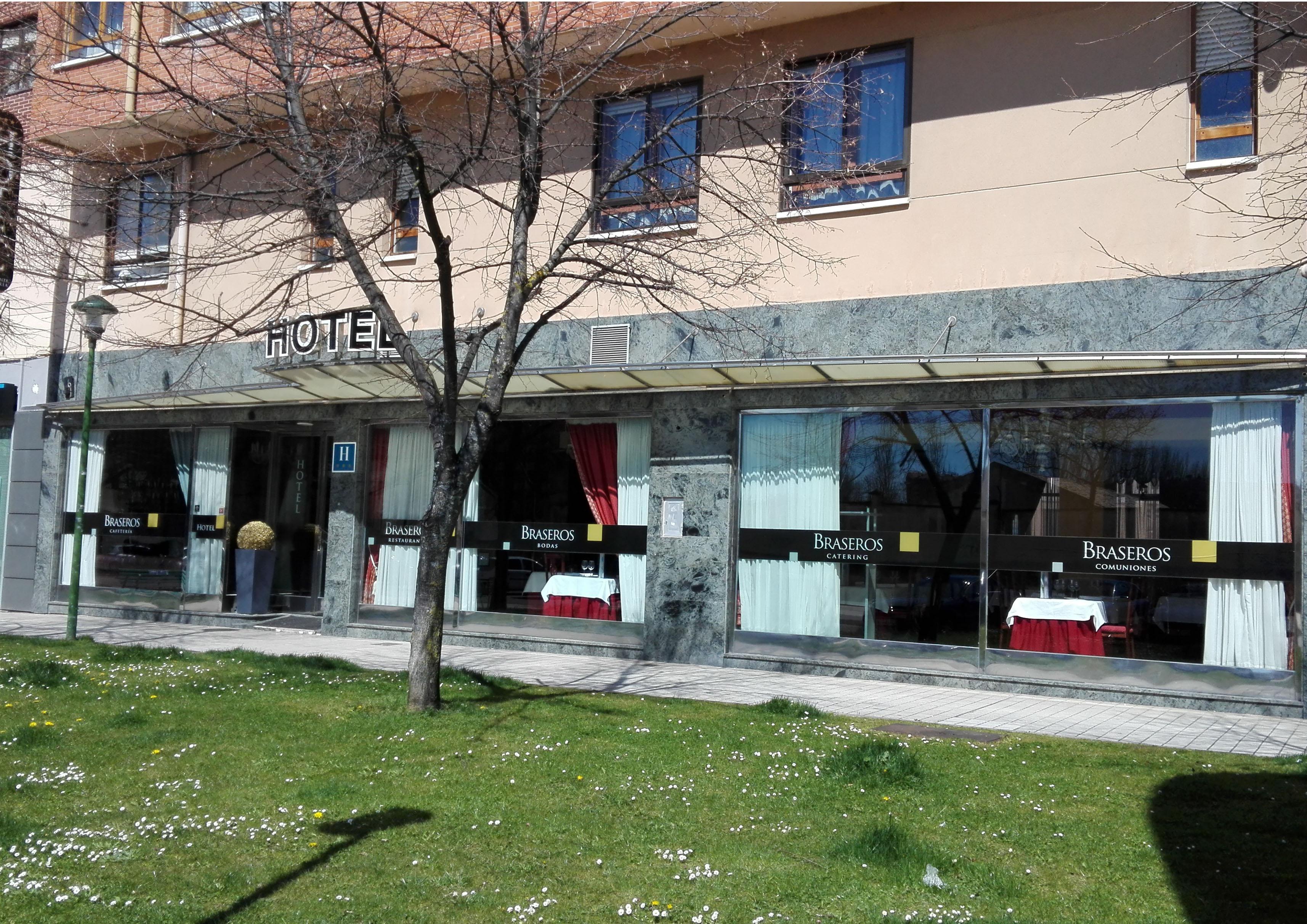 Hotel Los Braseros Burgo Kültér fotó