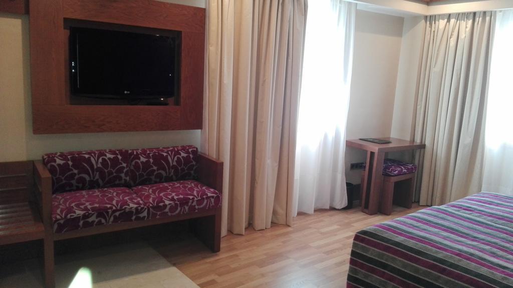 Hotel Los Braseros Burgo Kültér fotó